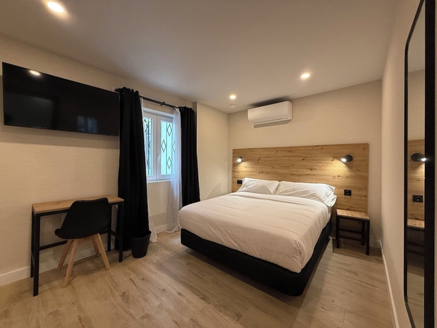 Imagen de la habitación del Hostal CC Gijon. Foto 13
