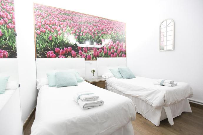 Imagen de la habitación del Hostal CH La Bañezana. Foto 2