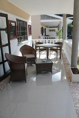 Imagen general del Hostal Cabanes des Anges Guest House. Foto 1