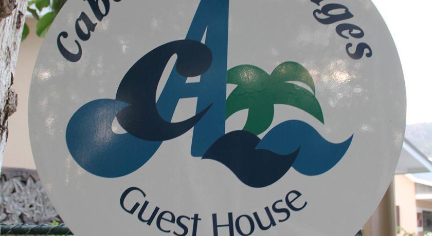 Imagen general del Hostal Cabanes des Anges Guest House. Foto 12