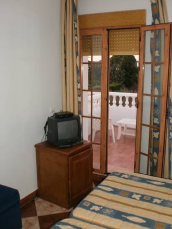 Imagen general del Hostal Cabo Roche. Foto 5