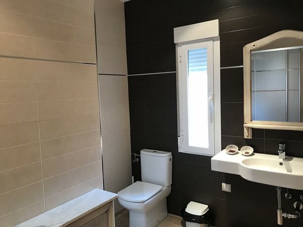 Imagen general del Hostal Cafe Gutgreco. Foto 2