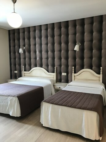 Imagen de la habitación del Hostal Cafe Gutgreco. Foto 18