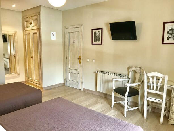 Imagen general del Hostal Cafe Gutgreco. Foto 15