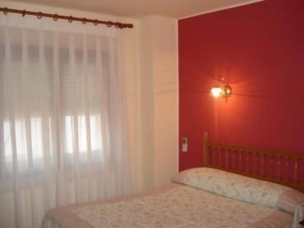 Imagen general del Hostal Cal Jaume. Foto 14