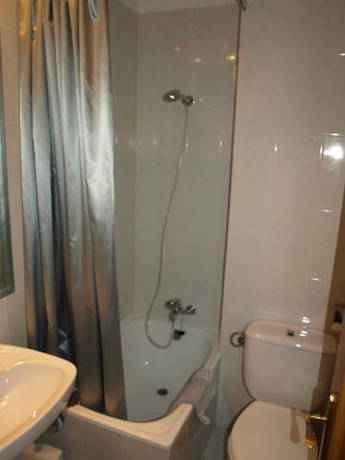 Imagen de la habitación del Hostal Cal Mestre. Foto 3