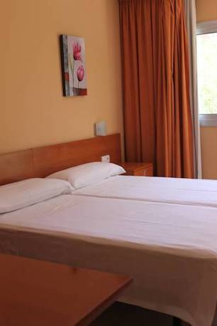 Imagen general del Hostal Cal Siles. Foto 4