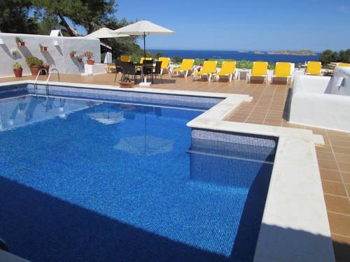 Imagen general del Hostal Cala Moli. Foto 8