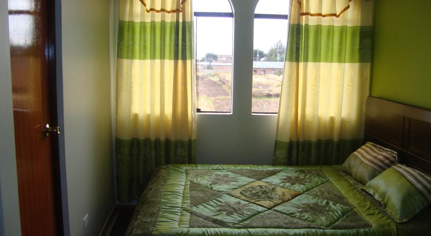 Imagen de los exteriores del Hostal Campestre Casa Blanca. Foto 4