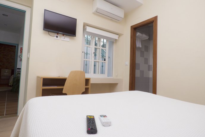 Imagen de la habitación del Hostal Campo Nuevo. Foto 14