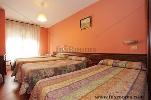 Imagen general del Hostal Campoamor, Gijón. Foto 8