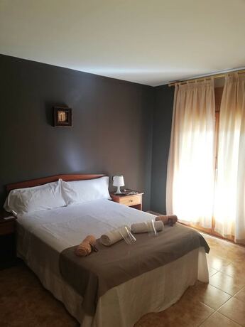 Imagen general del Hostal Can Baral.la. Foto 12