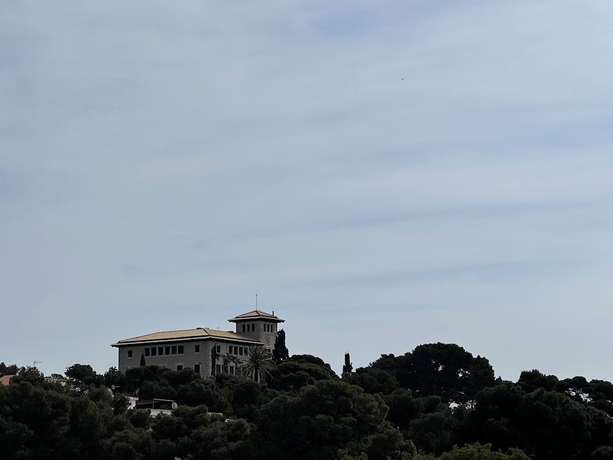 Imagen de la habitación del Hostal Can Gallu. Foto 16