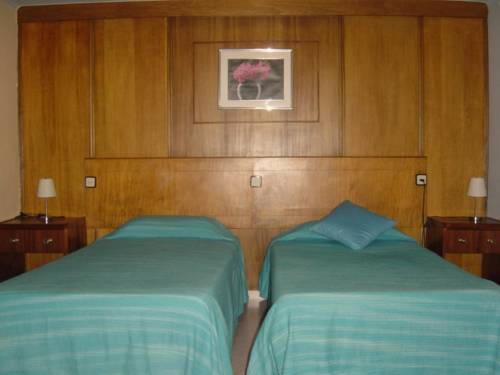 Imagen de la habitación del Hostal Can Massot. Foto 13