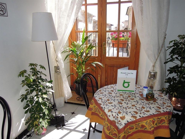 Imagen general del Hostal Ca'n Tiu. Foto 3