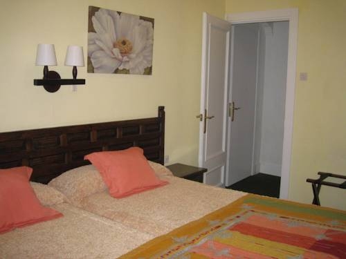 Imagen general del Hostal Canigó. Foto 5