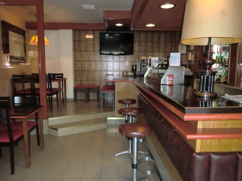 Imagen del bar/restaurante del Hostal Cantabrico, Binéfar. Foto 3
