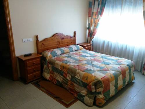 Imagen de la habitación del Hostal Carmen, El Puente . Foto 2