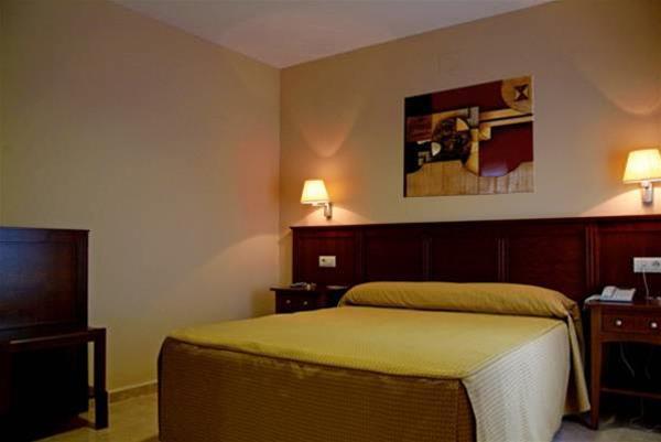 Imagen de la habitación del Hostal Carmen, Zafra. Foto 2