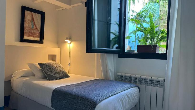 Imagen de la habitación del Hostal Casa Alborada. Foto 9