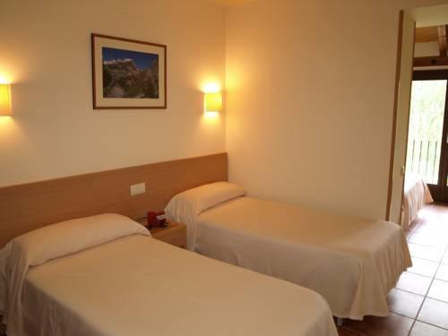 Imagen de la habitación del Hostal Casa Cambra. Foto 9