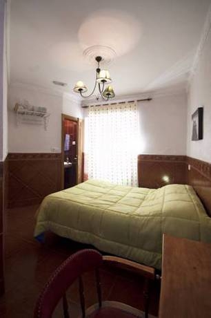 Imagen de la habitación del Hostal Casa Carmen Alhambra. Foto 9