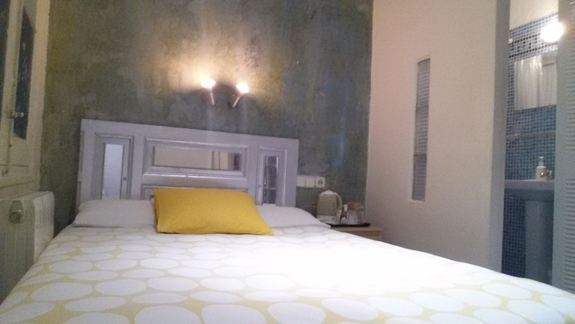 Imagen de la habitación del Hostal Casa Chueca. Foto 3