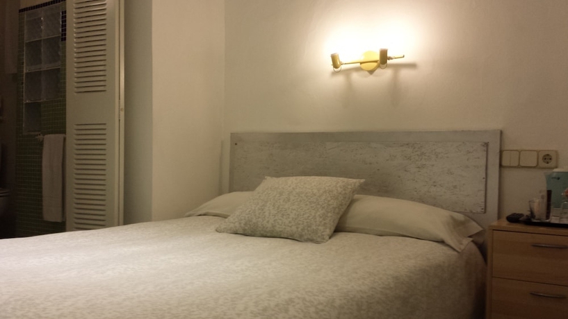 Imagen de la habitación del Hostal Casa Chueca. Foto 14