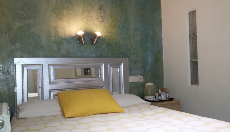Imagen de la habitación del Hostal Casa Chueca. Foto 15
