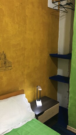 Imagen de la habitación del Hostal Casa Colibr&iacute;, Bogot&aacute;. Foto 4