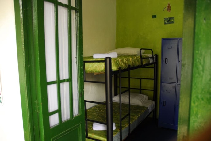 Imagen de la habitación del Hostal Casa Colibr&iacute;, Bogot&aacute;. Foto 6