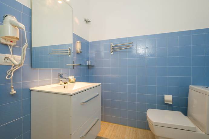 Imagen de la habitación del Hostal Casa Dalia. Foto 3