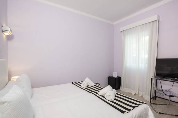 Imagen de la habitación del Hostal Casa Dalia. Foto 13