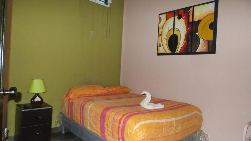 Imagen de la habitación del Hostal Casa De Grethel. Foto 13