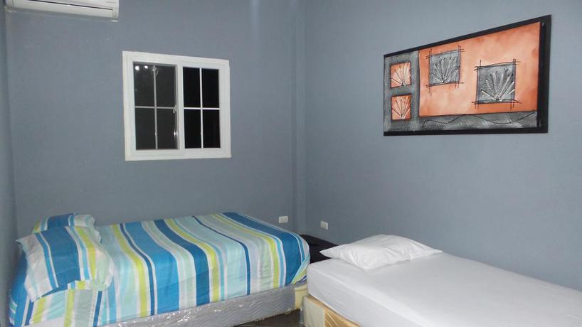 Imagen de la habitación del Hostal Casa De Grethel. Foto 15