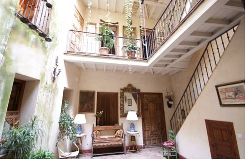 Imagen general del Hostal Casa Del Buen Viaje. Foto 16