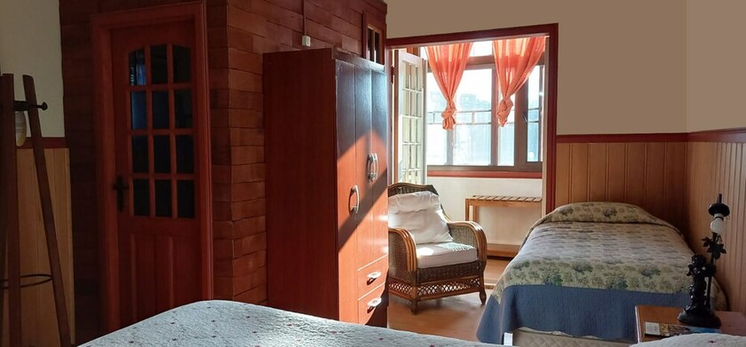 Imagen de la habitación del Hostal Casa Droppelman. Foto 17