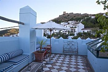 Imagen de los exteriores del Hostal Casa Henrietta. Foto 14