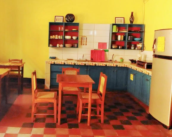 Imagen del bar/restaurante del Hostal Casa Ivana - Hostel. Foto 3