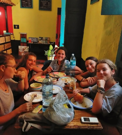 Imagen del bar/restaurante del Hostal Casa Ivana - Hostel. Foto 5