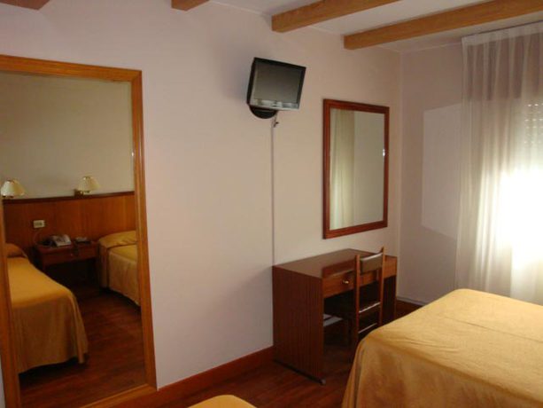 Imagen general del Hostal Casa Juana. Foto 6