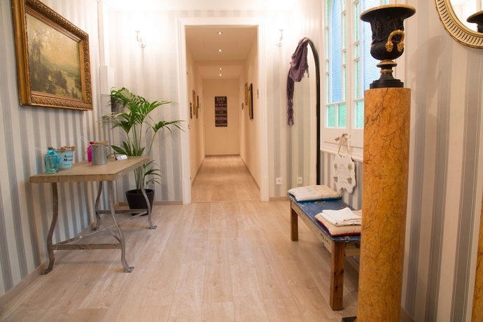 Imagen de los interiores del Hostal Casa Kessler Barcelona. Foto 17