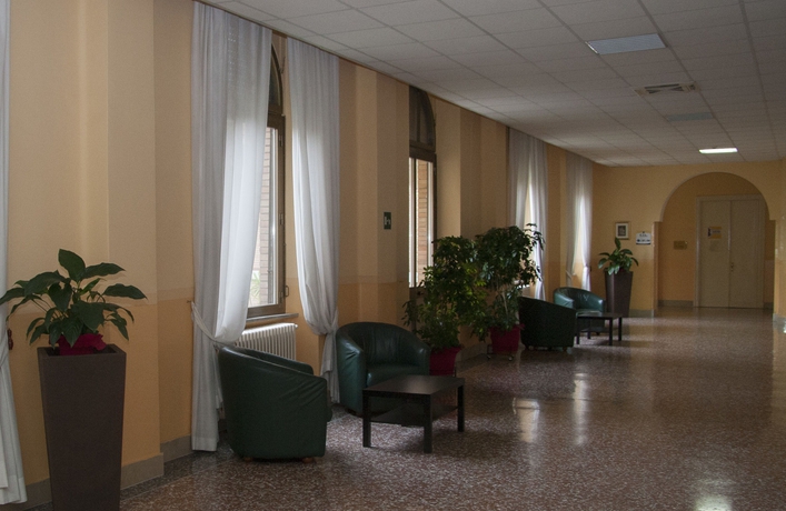 Imagen de los interiores del Hostal Casa La Salle. Foto 16