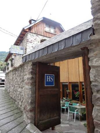 Imagen general del Hostal Casa Laplaza. Foto 8