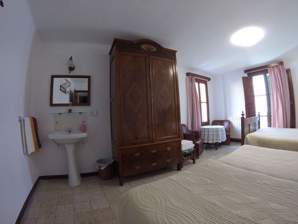 Imagen de la habitación del Hostal Casa Margarita. Foto 6