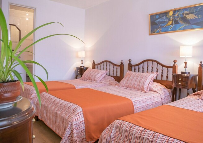 Imagen de la habitación del Hostal Casa Norte. Foto 31