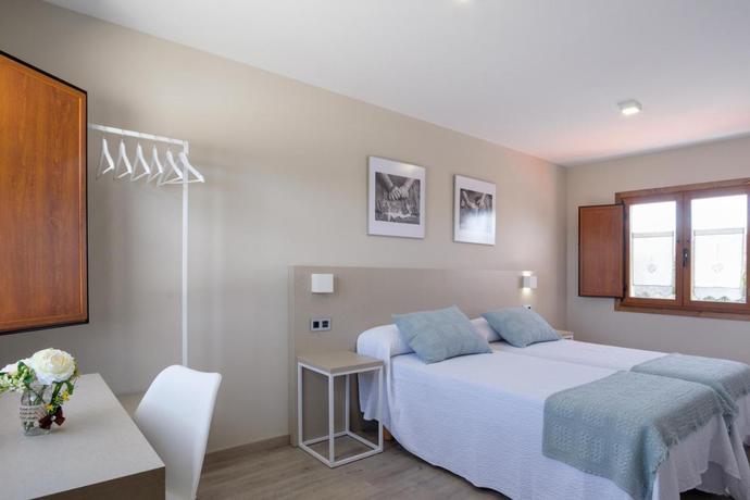 Imagen de la habitación del Hostal Casa O Real. Foto 3