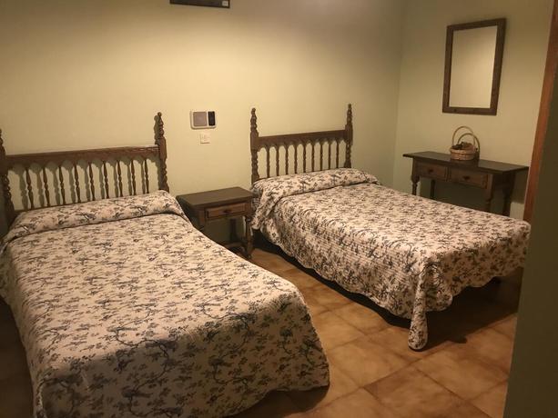 Imagen general del Hostal Casa Paco - Mirador del Caslilla. Foto 3