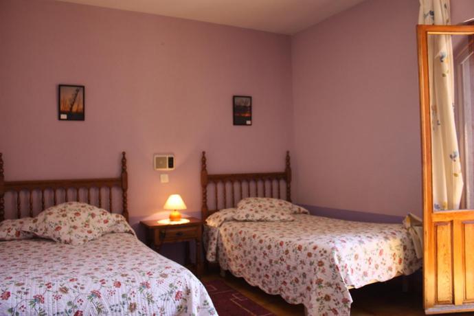 Imagen general del Hostal Casa Paco - Mirador del Caslilla. Foto 5