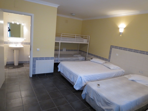 Imagen de la habitación del Hostal Casa Pinha. Foto 3